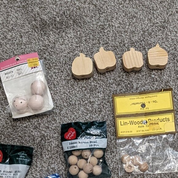 LOT of Miscellaneous Wooden Craft Items; Beads, Caps, Cat, Apples - Picture 3 of 3